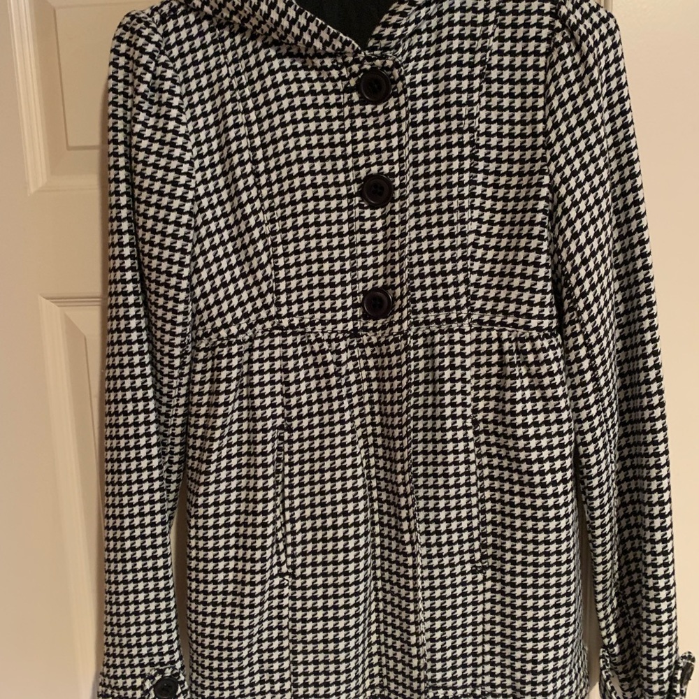 Roxy Black and White Jacket with Hood